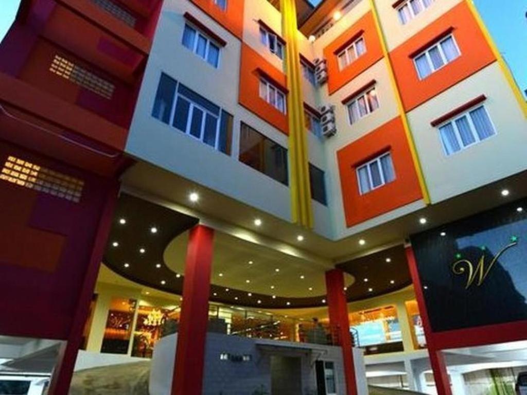 Wixel Hotel Kendari Bagian luar foto